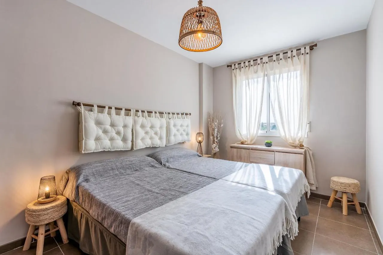 Bonito Apartamento En La Playa Con Piscina Torrenueva  Apartment Torrenueva (Andalusia)