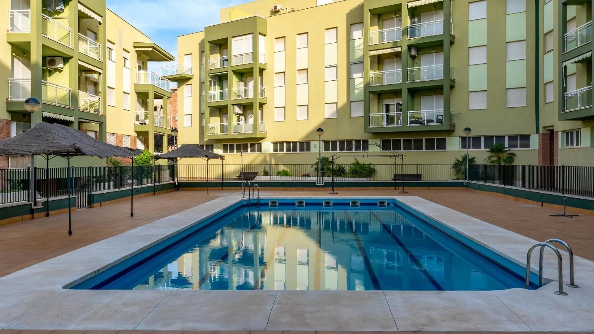 Apartment Bonito Apartamento En La Playa Con Piscina Torrenueva